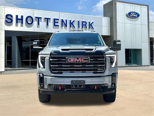 2025 GMC Sierra 2500 AT4