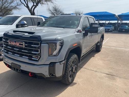 2025 GMC Sierra 2500 AT4