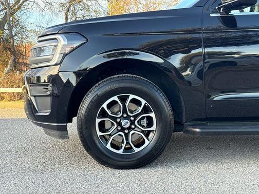 Black Metallic 2024 Ford Expedition XLT