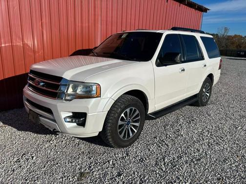White Platinum Metallic Tri-Coat 2015 Ford Expedition XLT