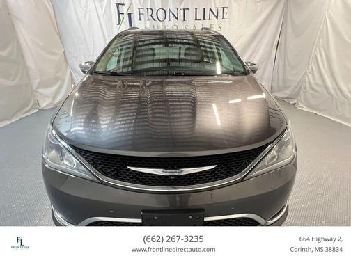 Granite Crystal Metallic Clearcoat 2017 Chrysler Pacifica Limited