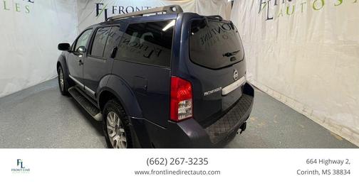 2011 Nissan Pathfinder LE