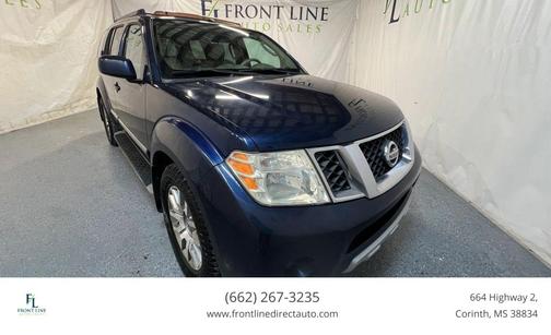 2011 Nissan Pathfinder LE