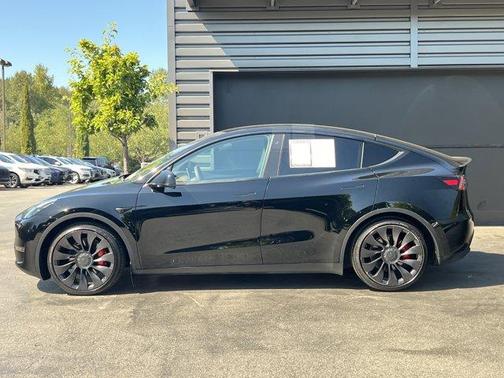 2022 Tesla Model Y Performance