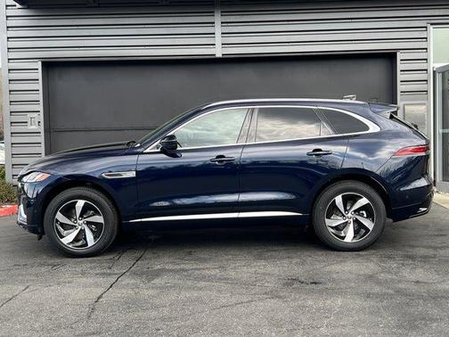 2025 Jaguar F-PACE P250 R-Dynamic S