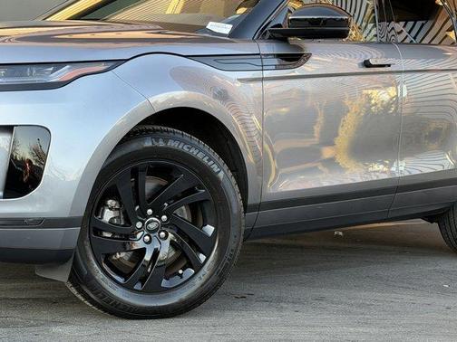 2025 Land Rover Range Rover Evoque Core S