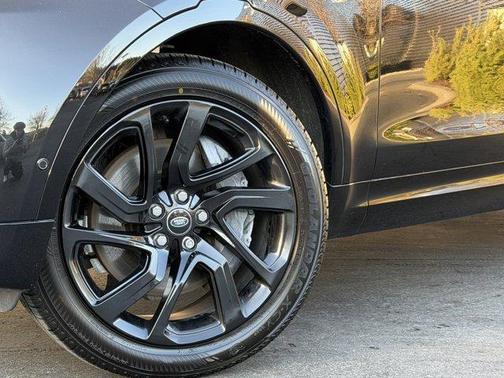 2023 Land Rover Discovery P360 HSE R-Dynamic