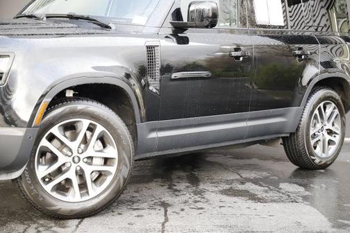 2025 Land Rover Defender P300