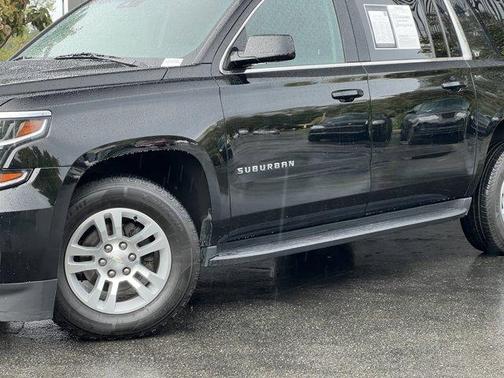 2019 Chevrolet Suburban LT