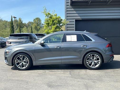 2021 Audi Q8 55 Prestige