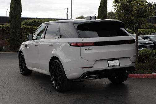 Borasco Grey 2026 Land Rover Range Rover Sport P400 Dynamic SE