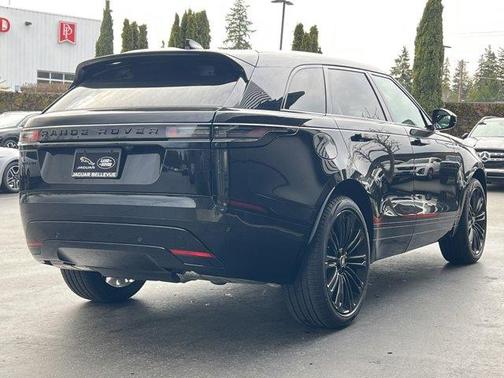 2025 Land Rover Range Rover Velar P400 Dynamic SE