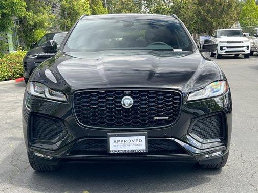 2024 Jaguar F-PACE P250 R-Dynamic S