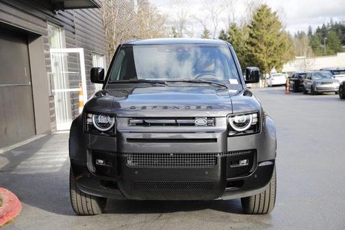 2026 Land Rover Defender P400 X-Dynamic SE