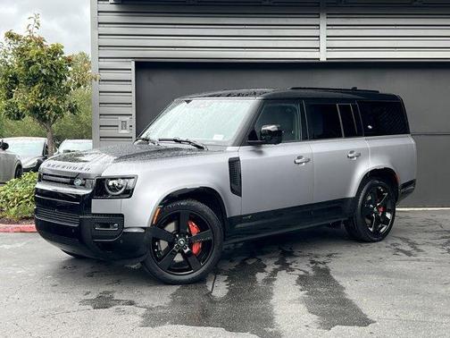 2024 Land Rover Defender P400 X