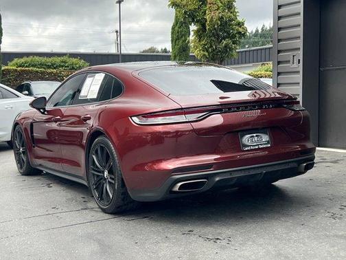 2021 Porsche Panamera 4