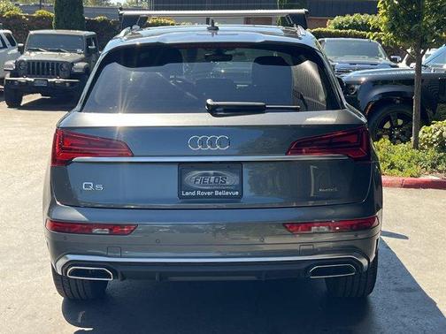 2024 Audi Q5 45 S line quattro Premium