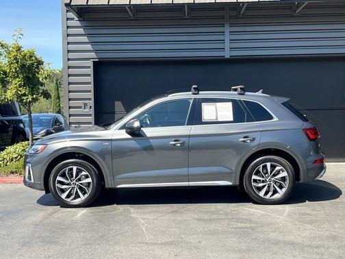 2024 Audi Q5 45 S line quattro Premium