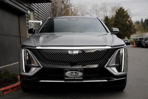 2024 Cadillac LYRIQ Tech