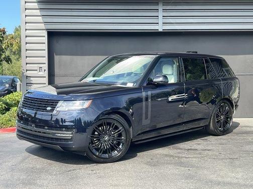2025 Land Rover Range Rover P400 SE 7 Seat