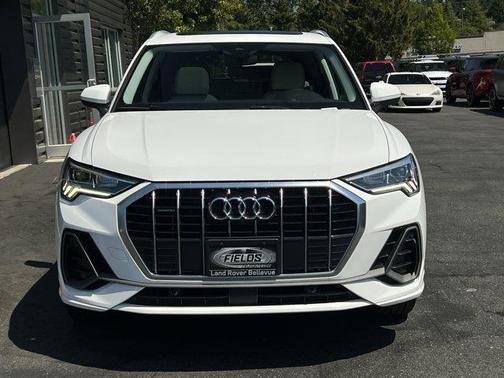 2022 Audi Q3 45 S line Premium