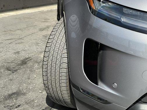 2024 Land Rover Range Rover Evoque Core S