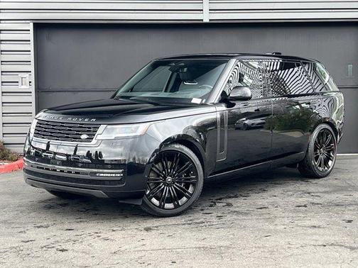 2025 Land Rover Range Rover P530 SE 7 Seat
