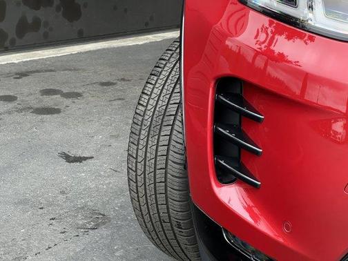 2025 Land Rover Discovery Sport Dynamic SE