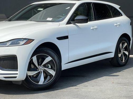 2025 Jaguar F-PACE P250 R-Dynamic S