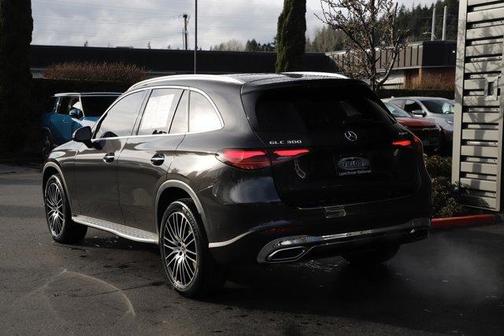 2023 Mercedes-Benz GLC 300 Base 4MATIC