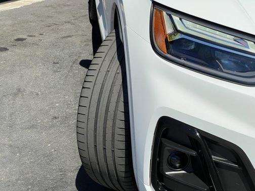 2023 Audi SQ5 3.0T Premium Plus