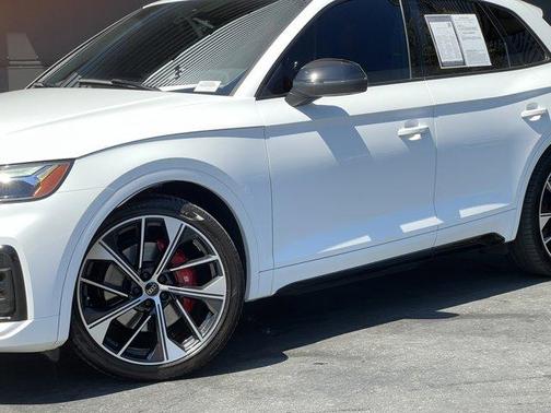 2023 Audi SQ5 3.0T Premium Plus