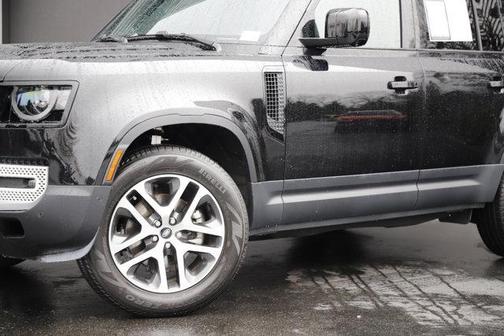 2025 Land Rover Defender P300