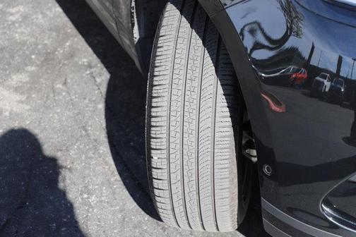 Santorini Black 2026 Land Rover Range Rover Velar P250 S