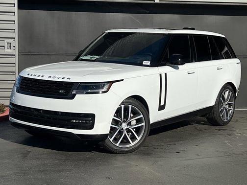2025 Land Rover Range Rover P400 SE