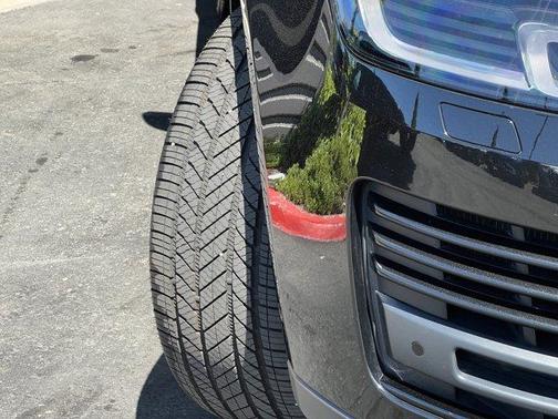 2021 Land Rover Range Rover P525 HSE Westminster