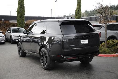 2026 Land Rover Range Rover P400 SE 7 Seat