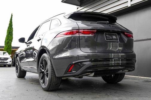 2025 Jaguar F-PACE P250 R-Dynamic S