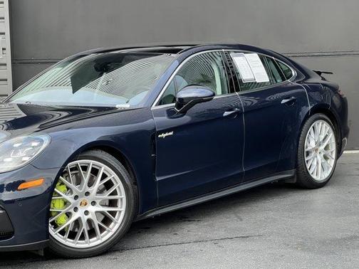 2019 Porsche Panamera 4