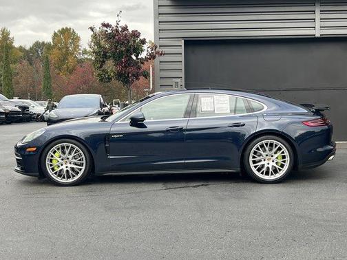 2019 Porsche Panamera 4
