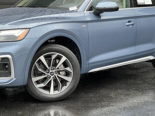 2022 Audi Q5 45 S line Premium Plus