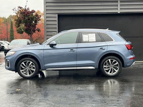 2022 Audi Q5 45 S line Premium Plus