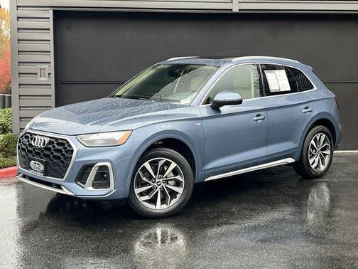 2022 Audi Q5 45 S line Premium Plus