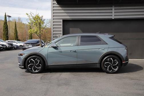 Teal 2024 Hyundai IONIQ 5 SE