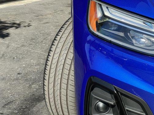 2022 Audi Q5 e 55 S line quattro Premium