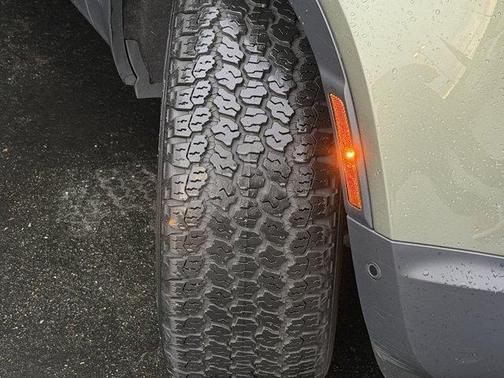 2024 Land Rover Defender 110 S