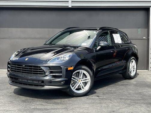 2021 Porsche Macan Base