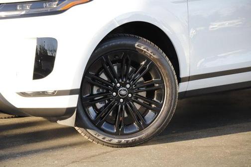 2025 Land Rover Range Rover Evoque Core S