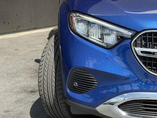 2023 Mercedes-Benz GLC 300 Base 4MATIC