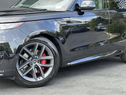 2025 Land Rover Range Rover Sport P400 Dynamic SE